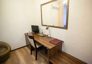 Гостиница Атриум Курган Номер стандарт с 2 односпальными кроватями-2